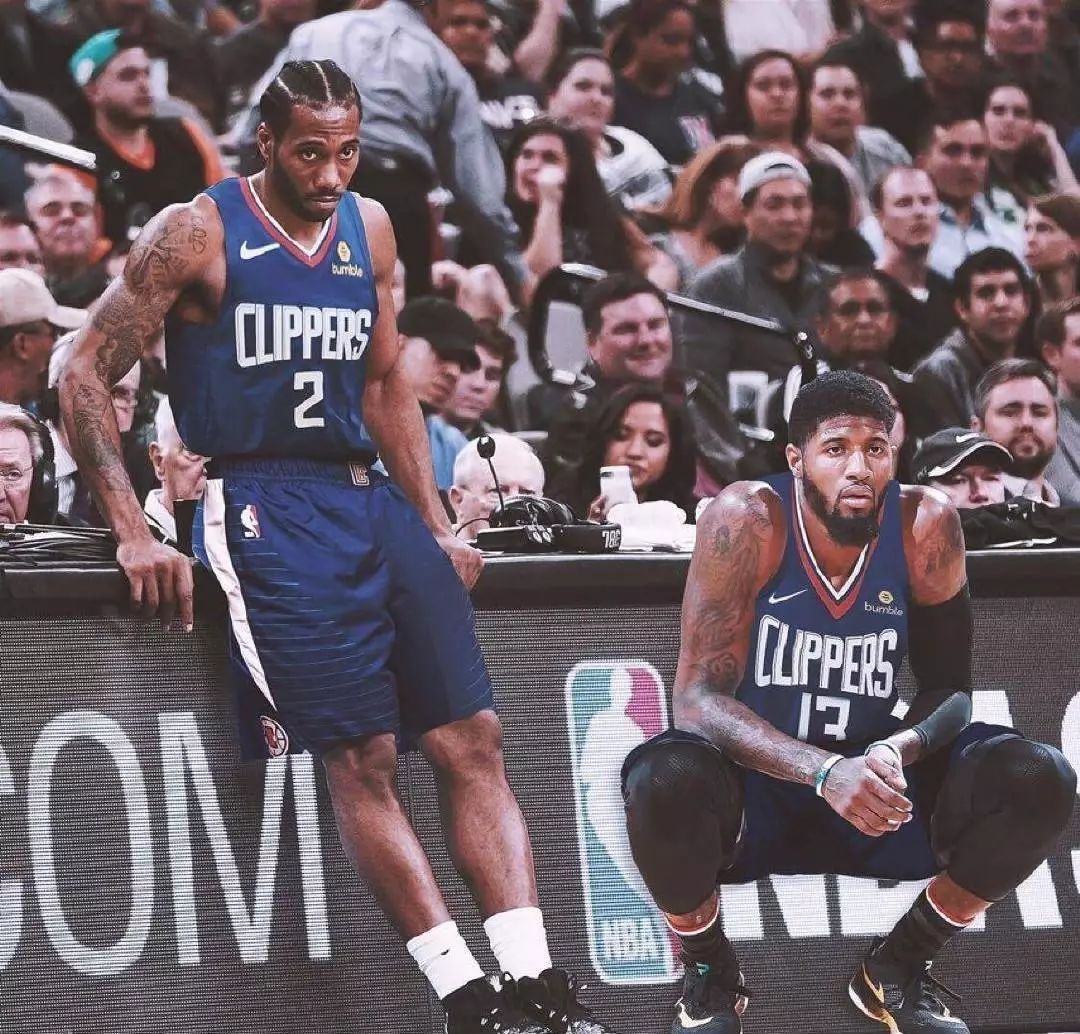 斯基拉：米兰计划激活莫德里奇续约条款，将合同延长至2027年（斯基拉：米兰拟触发莫德里奇续约条款，合同延至2027年）