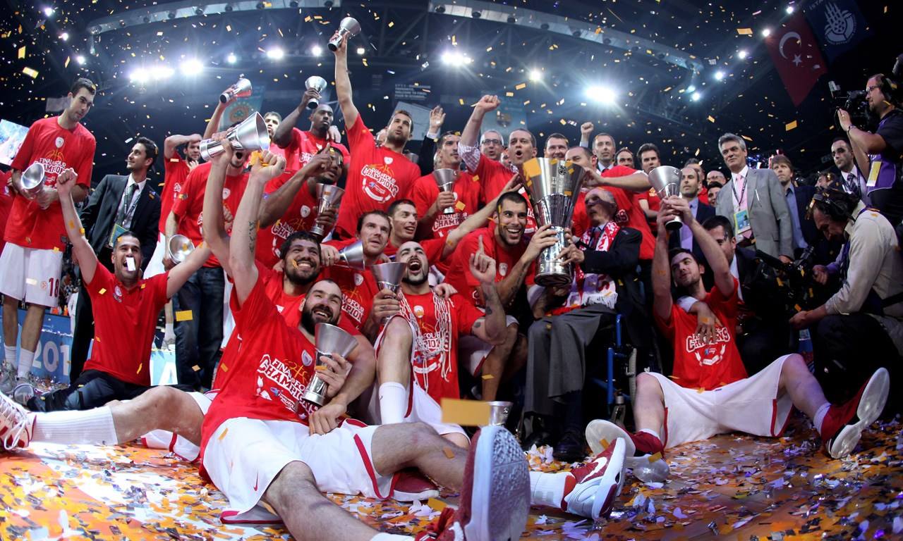 克罗地亚大名单：魔笛、格瓦领衔，科娃入选后又因伤退出（克罗地亚公布大名单：莫德里奇、格瓦迪奥尔领衔，科瓦契奇入选后伤退）