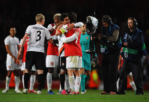 詹黑Skip：在重大的比赛中，杜兰特一贯会压制詹姆斯（詹黑Skip称：大赛里杜兰特一再压过詹姆斯）