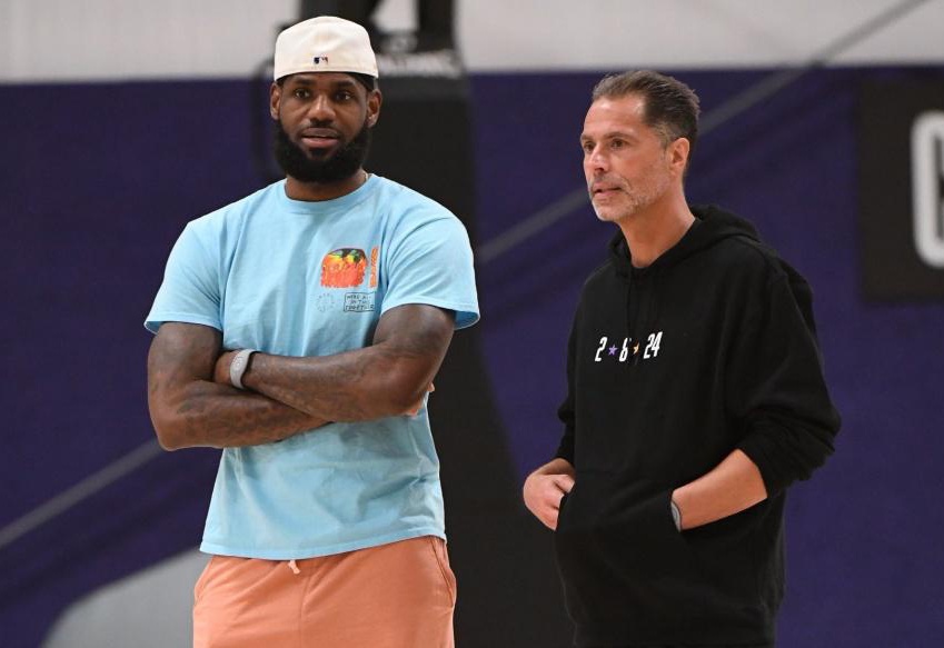 西甲第15轮观赛指南：皇马迎击塞尔塔；巴萨作客挑战贝蒂斯（西甲第15轮看点：皇马对阵塞尔塔，巴萨客战贝蒂斯）