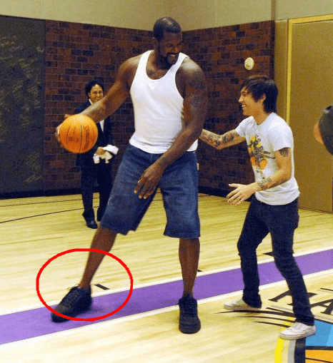 首开记录，欧纳希当选赫罗纳vs皇马全场最佳球员（欧纳希先拔头筹，荣膺赫罗纳vs皇马全场最佳）